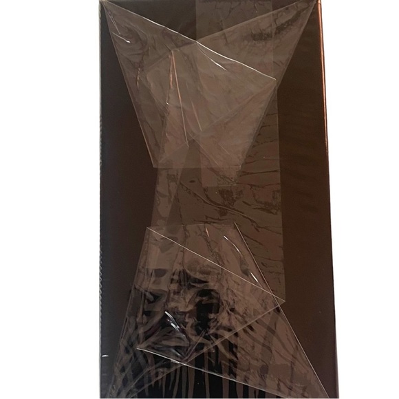 New In Box L'ange Microfiber Hair Wrap. Reduces drying time. Eliminates frizz. - Picture 4 of 4